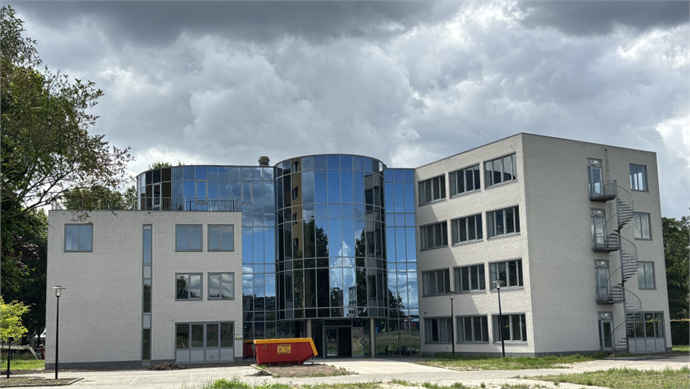 nieuw pand Hengelo zichtzijde A1